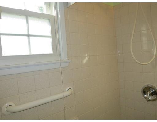 116 Corcoran Blvd, Springfield, MA 01118 photo 11
