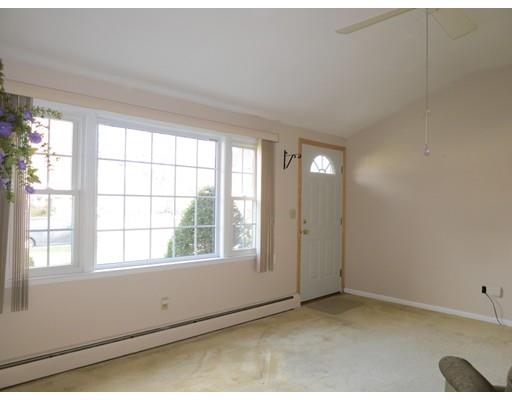 116 Corcoran Blvd, Springfield, MA 01118 photo 9
