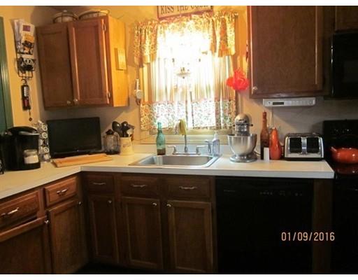 16 Ledgecrest Dr, Worcester, MA 01603 photo 5