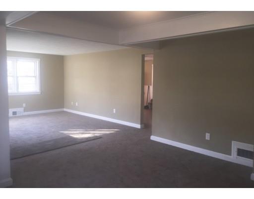 162 Brandon Ave, Springfield, MA 01119 photo 8