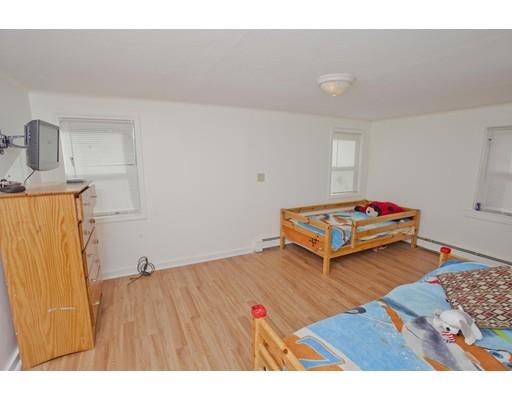 90 Parkerview St, Springfield, MA 01129 photo 12