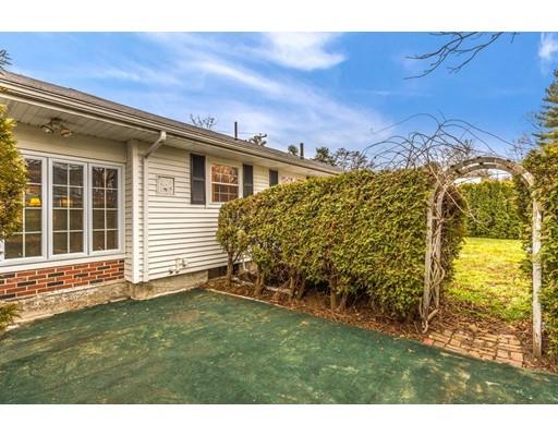 6 Eisenhower Ave, Beverly, MA 01915 photo 5