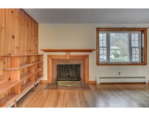 6 Eisenhower Ave, Beverly, MA 01915 photo 9