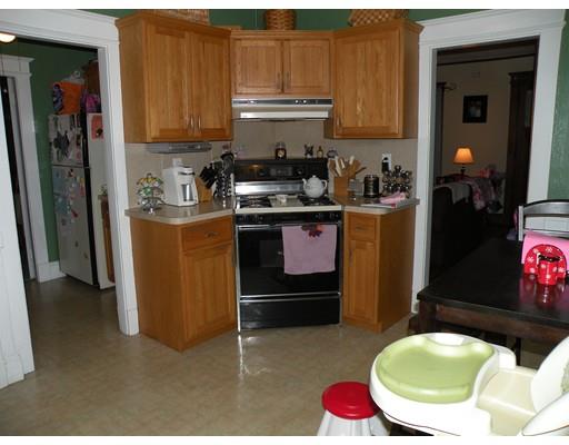 114 Brunswick St, Springfield, MA 01108 photo 9