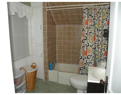 114 Brunswick St, Springfield, MA 01108 photo 11