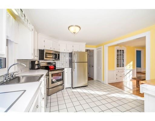 71 Whittier Rd, Reading, MA 01867 photo 6