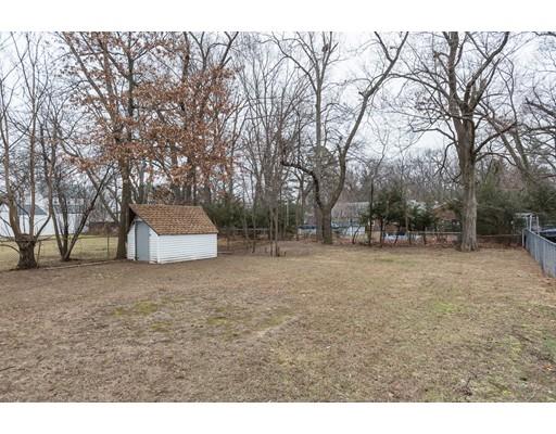 92 Upton St, Springfield, MA 01104 photo 26