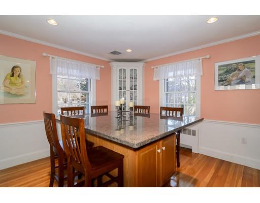 22 Howe Rd, Needham, MA 02492 photo 8