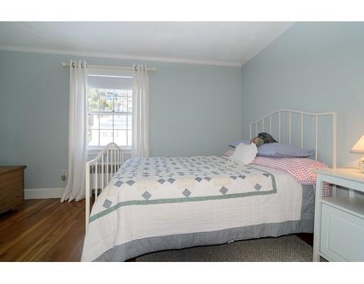 22 Howe Rd, Needham, MA 02492 photo 15