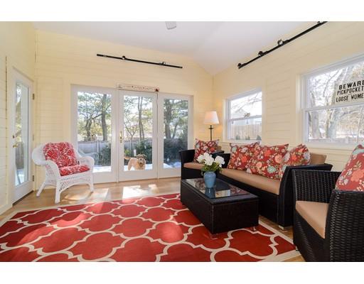 22 Howe Rd, Needham, MA 02492 photo 10