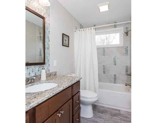 54 Ellendale Cir, Springfield, MA 01128 photo 18