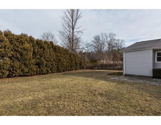 54 Ellendale Cir, Springfield, MA 01128 photo 26