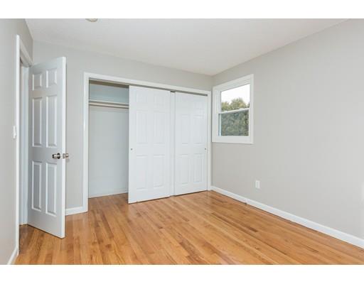54 Ellendale Cir, Springfield, MA 01128 photo 17