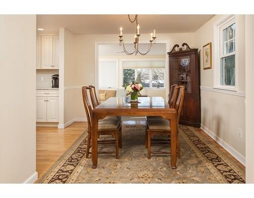 1081 Greendale Ave, Needham, MA 02492 photo 4