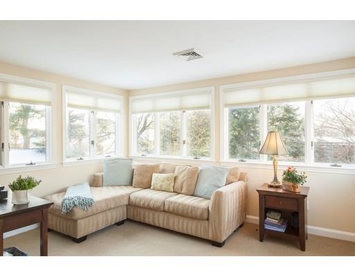 1081 Greendale Ave, Needham, MA 02492 photo 5