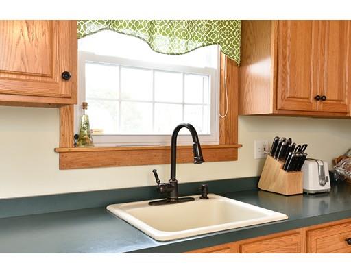 339 Gorwin Dr, Hanson, MA 02341 photo 6