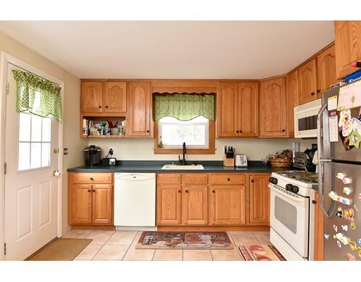339 Gorwin Dr, Hanson, MA 02341 photo 5
