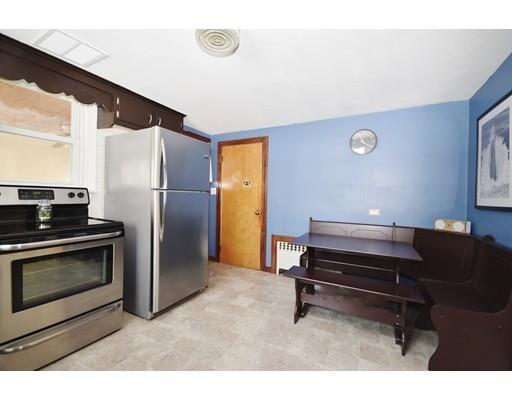 24 Gralia Dr, Springfield, MA 01128 photo 9