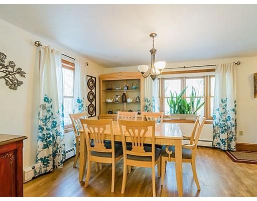 555 York St, Canton, MA 02021 photo 4