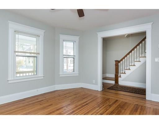 45 Larkspur St, Springfield, MA 01108 photo 5