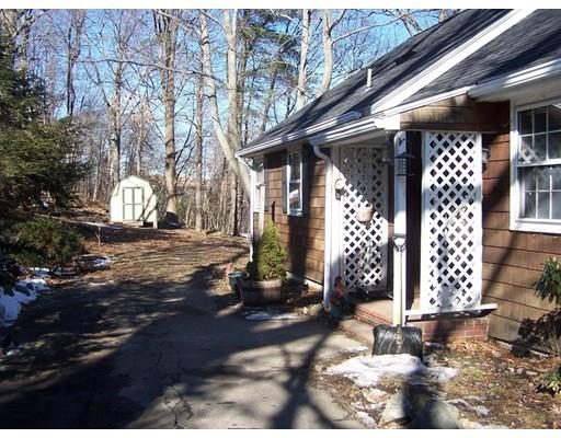 40 Weston St, Danvers, MA 01923 photo 3