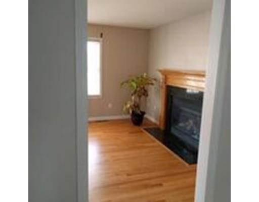 14 Marchioness Rd, Springfield, MA 01129 photo 4