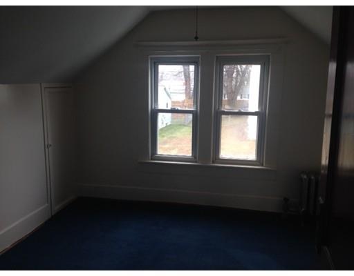 30 Bristol St, Chicopee, MA 01013 photo 14