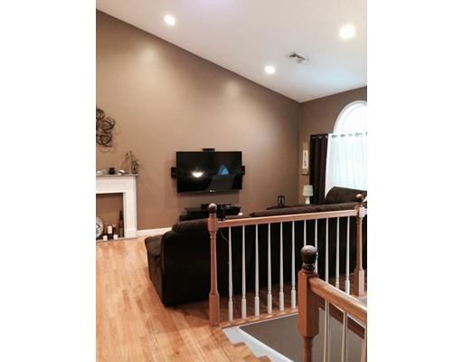 369 Orswell St, Fall River, MA 02721 photo 8