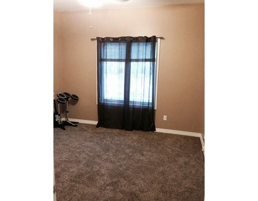 369 Orswell St, Fall River, MA 02721 photo 18