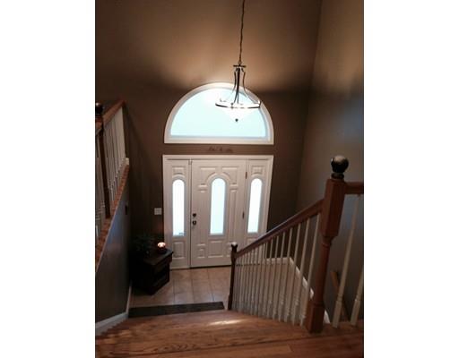 369 Orswell St, Fall River, MA 02721 photo 7