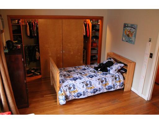 787 Meridian St, Fall River, MA 02720 photo 10