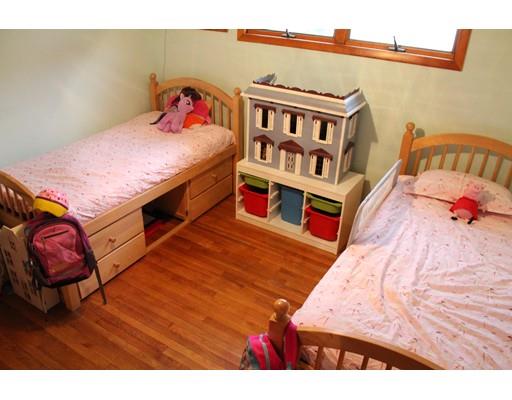 787 Meridian St, Fall River, MA 02720 photo 12