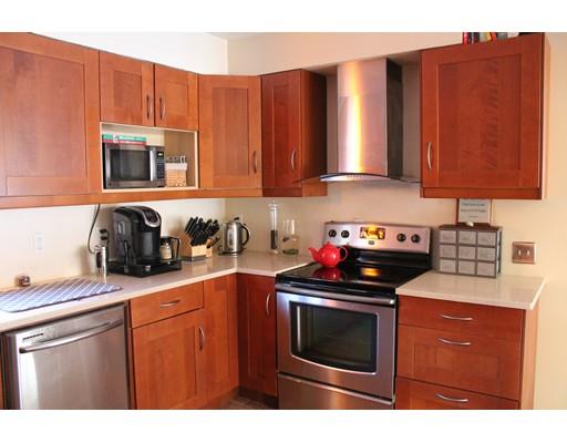787 Meridian St, Fall River, MA 02720 photo 7