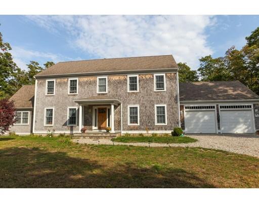 9 Maple St, Mashpee, MA 02649 photo 2