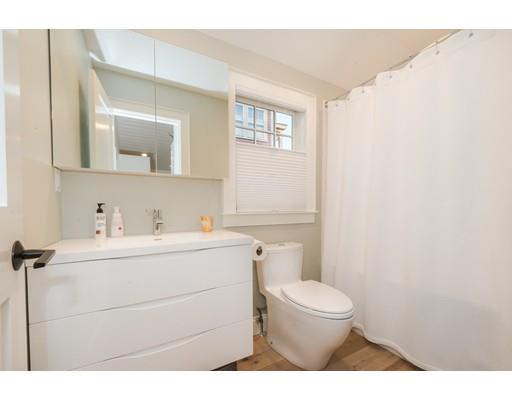 36 Franklin St, Marblehead, MA 01945 photo 18