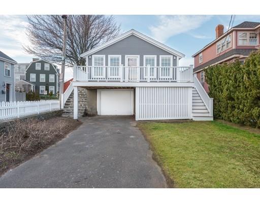 36 Franklin St, Marblehead, MA 01945 photo 3