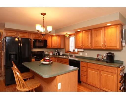 66 Sylvan Rd, Gardner, MA 01440 photo 4