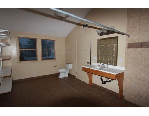 128 Webber St, Springfield, MA 01108 photo 15