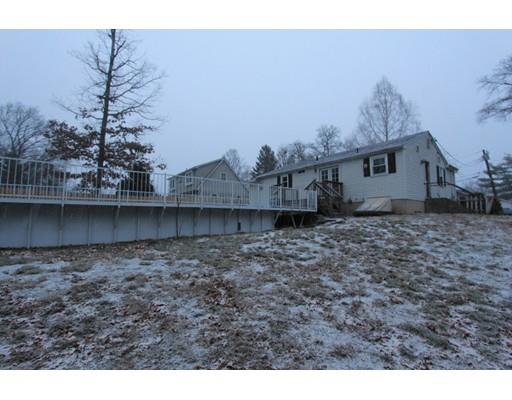 128 Webber St, Springfield, MA 01108 photo 4