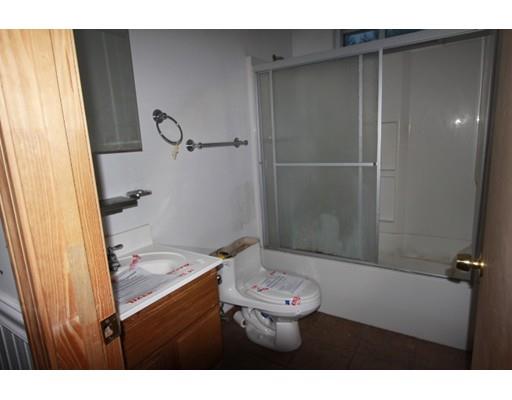 128 Webber St, Springfield, MA 01108 photo 10