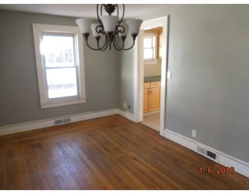 21 Bruce St, Springfield, MA 01119 photo 11