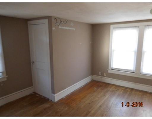 21 Bruce St, Springfield, MA 01119 photo 13