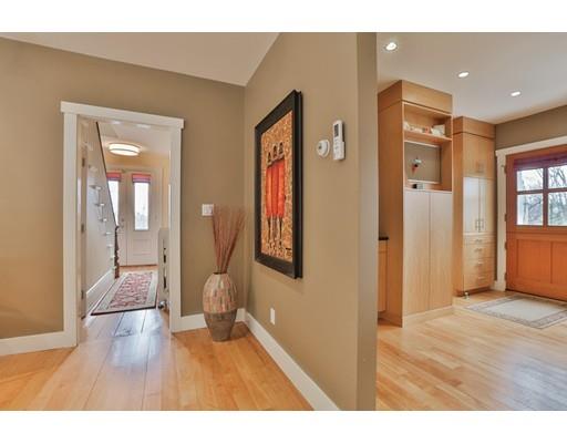 75 Magnolia Ave, Gloucester, MA 01930 photo 3