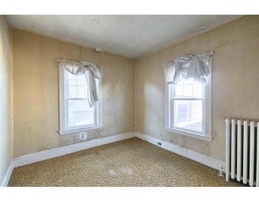 27 Westover St, Everett, MA 02149 photo 13