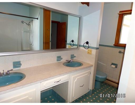 398 Barnes, Fall River, MA 02723 photo 15