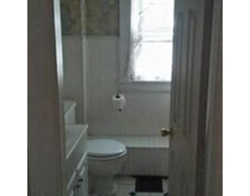 26 Edendale St, Springfield, MA 01104 photo 5