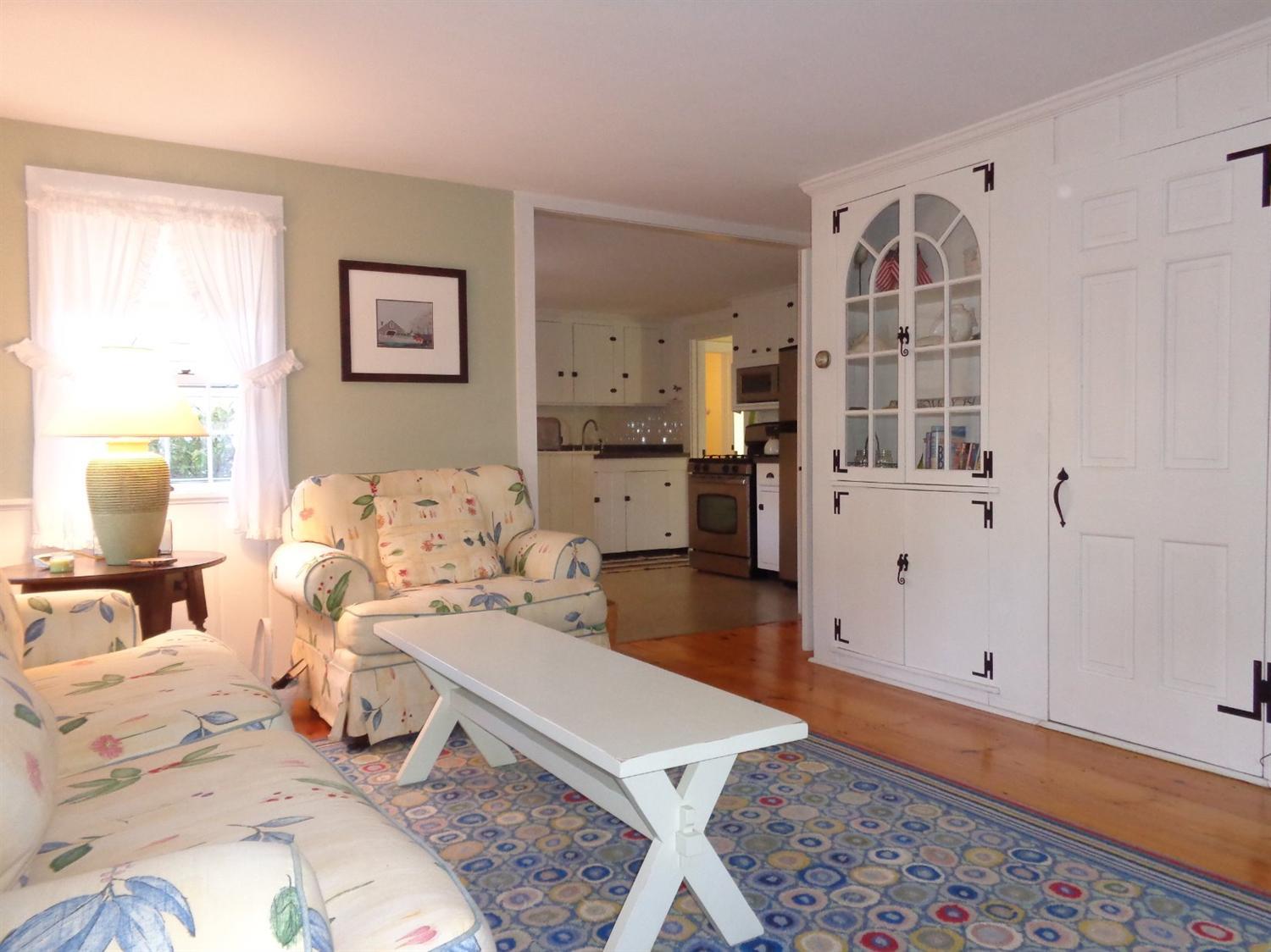 31 Oak St, Dennis, MA 02539 photo 9