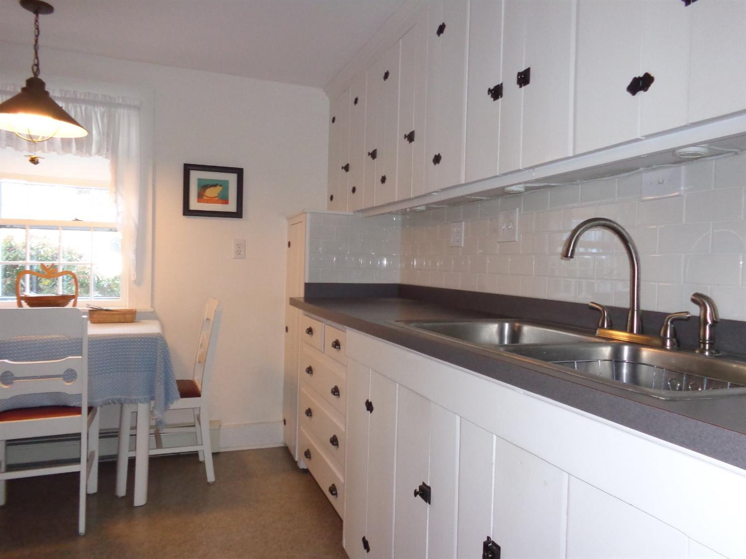 31 Oak St, Dennis, MA 02539 photo 11
