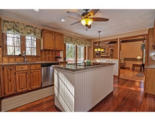 39 Baron Rd, Franklin, MA 02038 photo 5