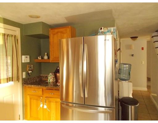 68 Avenue A St, Wareham, MA 02571 photo 4